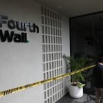 Suku Dinas Cipta Karya, Tata Ruang, dan Pertanahan (CKTRP) Jakarta Selatan melakukan penyegelan tempat usaha Fourthwall Padel yang berlokasi di Jalan Haji Nawi Raya, Gandaria Selatan, Cilandak, Selasa (3/3).