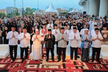 Gubernur DKI Jakarta Pramono Anung menghadiri JIS Ramadan Fest 2026 yang digelar di Concourse Zona Timur Jakarta International Stadium (JIS)