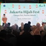Gubernur DKI Jakarta, Pramono Anung, menghadiri Jakarta Hijab Fest 2026 bertema “Cahaya Fitri, Pesona Jakarta” yang digelar di Pasar Tanah Abang Blok B, Jakarta Pusat, Kamis (12/3/2026).