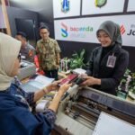 Bank Jakarta berkolaborasi dengan Bapenda DKI Jakarta menghadirkan layanan pembayaran Pajak Kendaraan Bermotor di Jakarta Fair 2026.