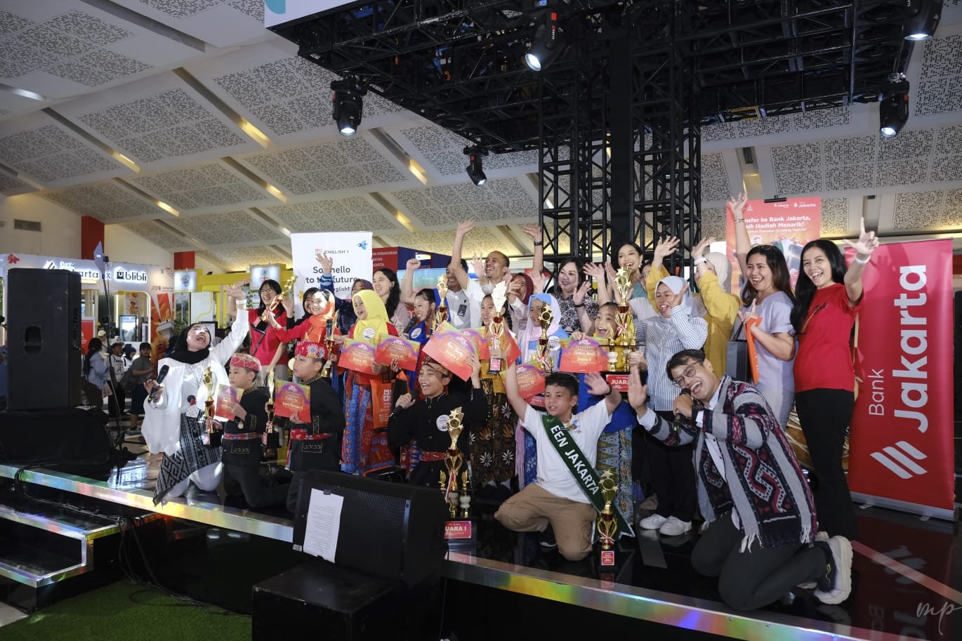 Bank Jakarta menggelar Grand Final Storytelling Competition di Jakarta Fair 2026, kompetisi sekaligus memperkenalkan Jakarta melalui cerita dongeng