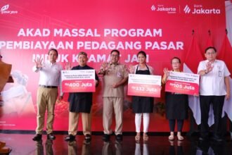 Pembiayaan Bank Jakarta membantu pedagang Pasar Induk Kramat Jati mengembangkan usaha. Plafon KUR dan Non-KUR tersedia hingga Rp500 juta.