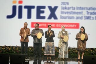Rano Karno membuka JITEX dan FKI Jakarta 2026 di JIEXPO Kemayoran, mendorong UMKM dan pelaku kreatif memperluas pasar serta melindungi karya.